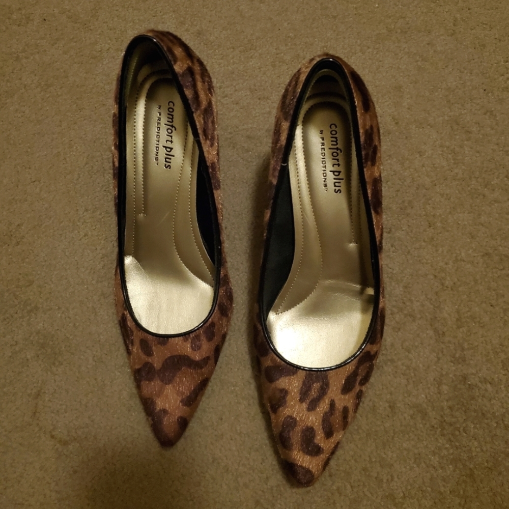 leopard heels
